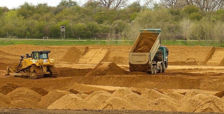Back filling gutch material